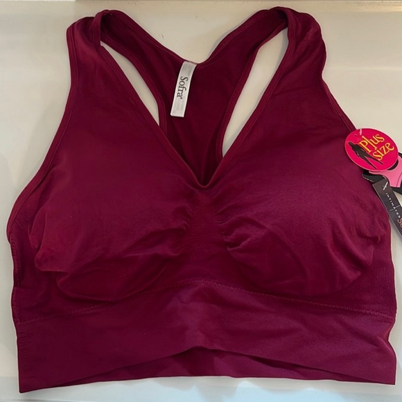 One Size Plus Size Racerback Bra - Picture 2 of 3